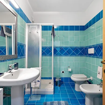 Casa Milly Con Piscina Condivisa * Санта-Тереза-Галлура