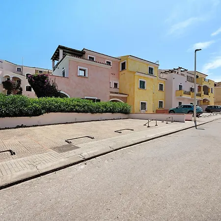 Casa Milly Con Piscina Condivisa Апартаменты *